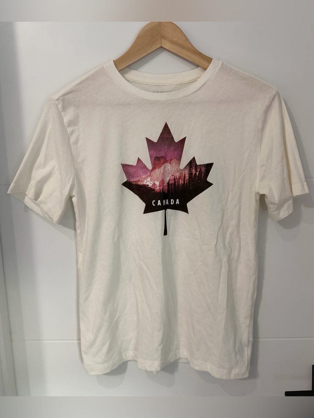🎁Old Navy: Short Sleeve Shirt (ptp approx 18in)  -Size Girls XL🎁